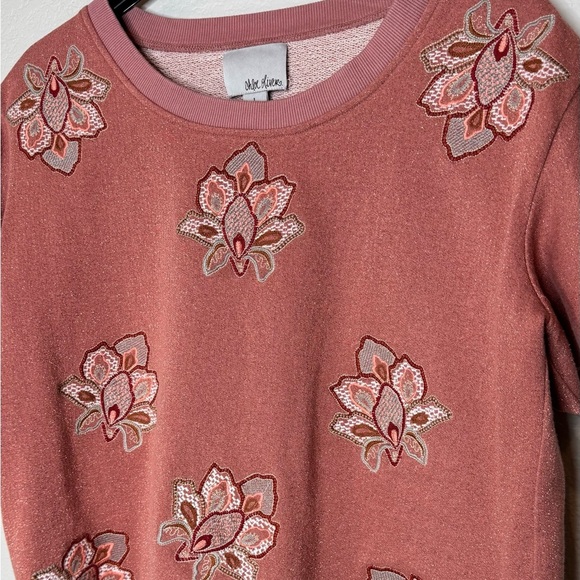 Chloe Oliver Anthropologie Embroidered Floral Sweatshirt Sz Large Boho Coral - Picture 3 of 9